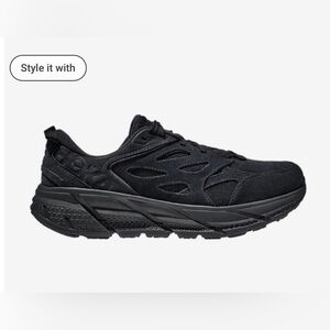 Men’s Hoka Clifton Suede Size 9 Color Black